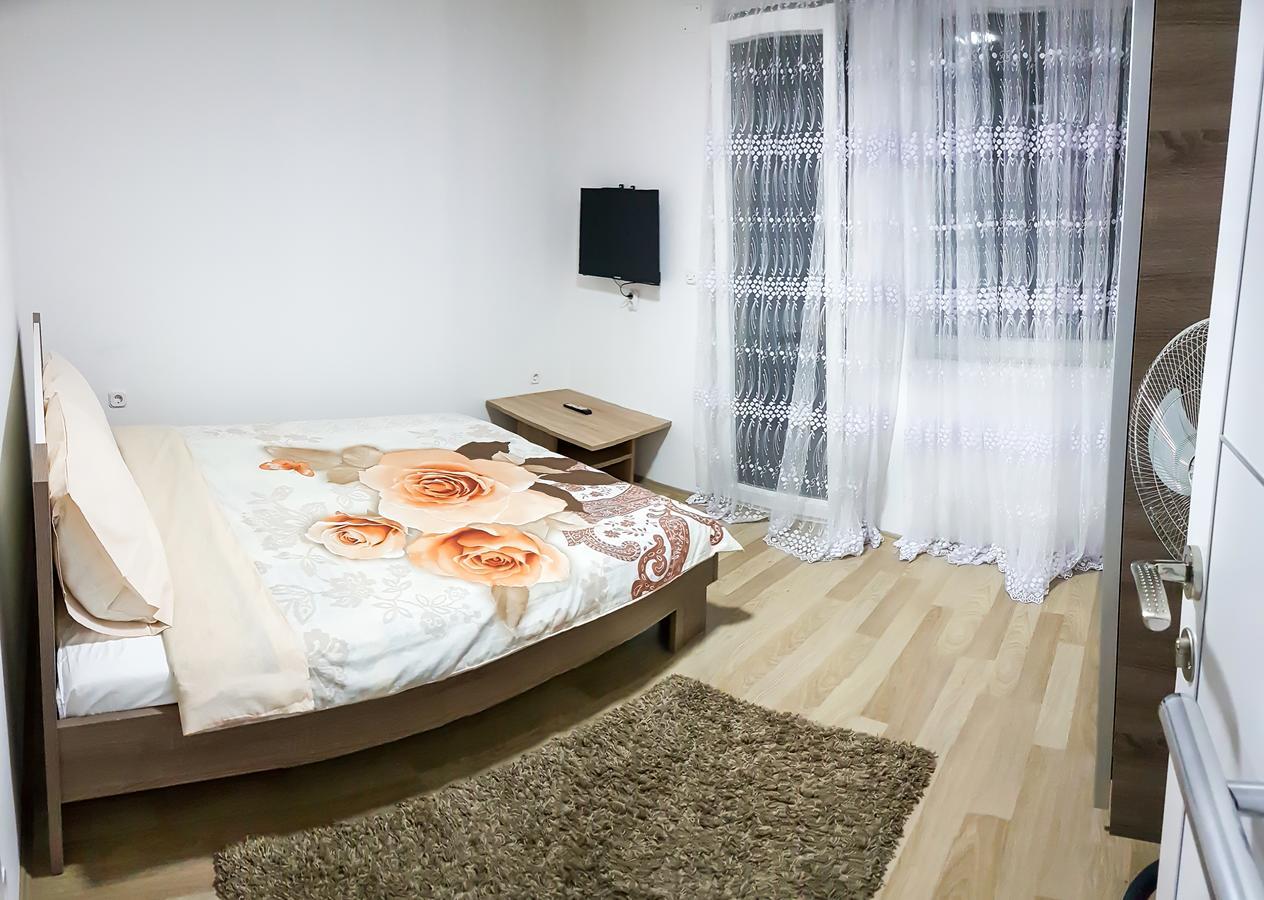 Venecia Plaza Struga Otel Dış mekan fotoğraf