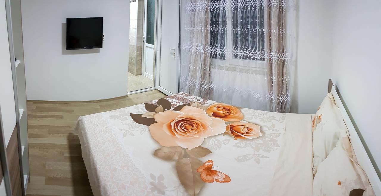 Venecia Plaza Struga Otel Dış mekan fotoğraf